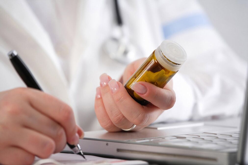 Osteohondrozes ārstēšanai ir indicēta dažādu zāļu lietošana